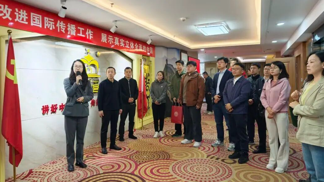AI青年行 | 高瓴人工智能学院赴宁夏回族自治区开展数字经济与数据中心建设专题调研
